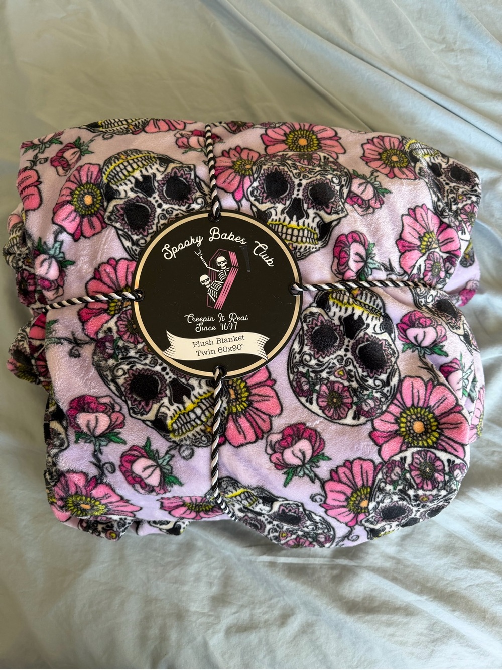 Pink Floral Skull Plush Blanket - Twin